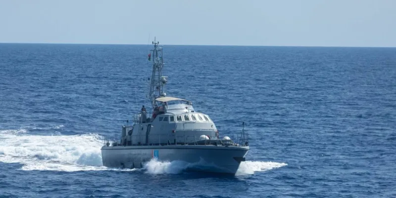 95 göçmeni taşıyan iki tekne alabora oldu