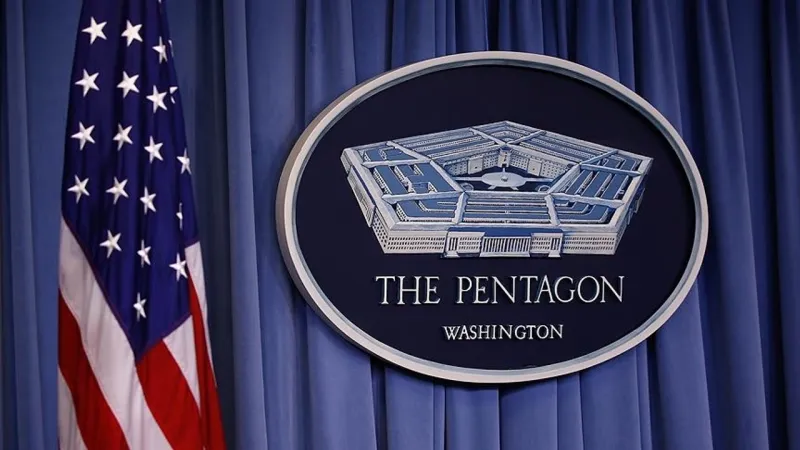 Pentagon'dan Basın Özgürlüğüne Şok Fren! Medya Kuruluşları Ayakta