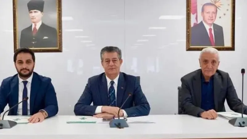 AKP'li Belediyeden Şaşırtan Karar: Sırrı Süreyya Önder'in Adı Yaşayacak!