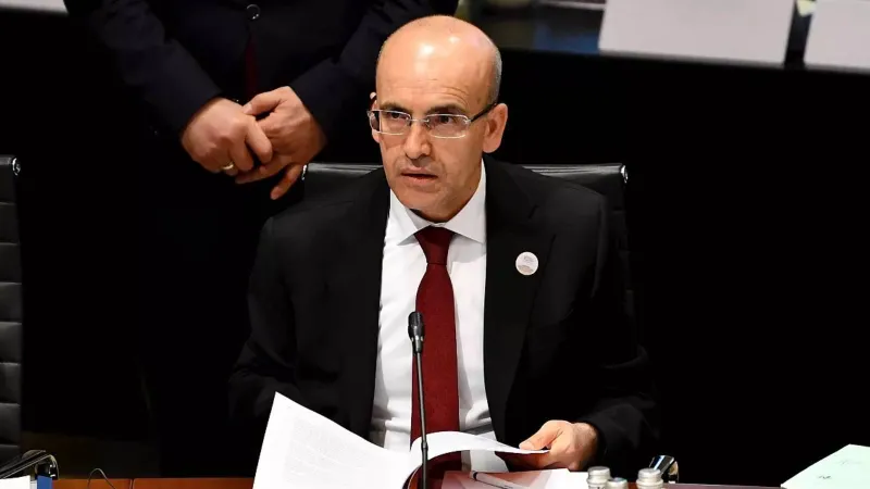 Bakan Şimşek'ten 'Hürmüz Boğazı' açıklaması: Muhtemel senaryoları değerlendiriyoruz
