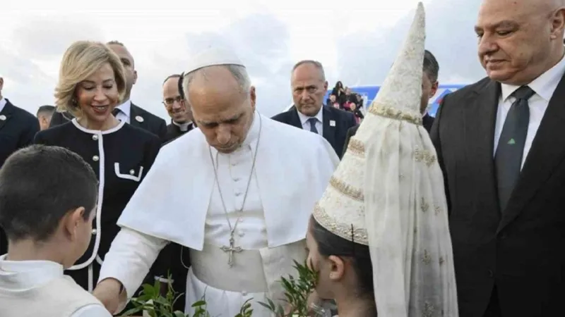 Beyrut’ta Papa 14. Leo’ya yoğun ilgi