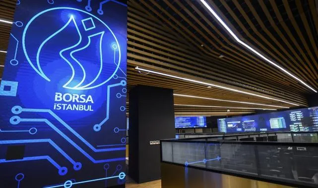 Borsa Çakıldı Mı? BIST 100'de Şok Düşüş! Uzmanlar Ne Diyor?