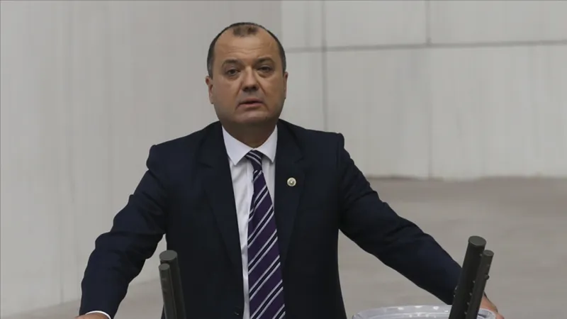 CHP’li Aygun: Kosova'da Türkiye'nin ihtiyacını karşılayacak ayçiçeği üretimi yok, Kosova üzerinden film mi çevriliyor?