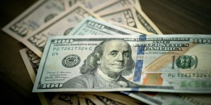 Dolar Durdurulamıyor! İşte Güncel Dolar/TL Kuru ve Tahminler