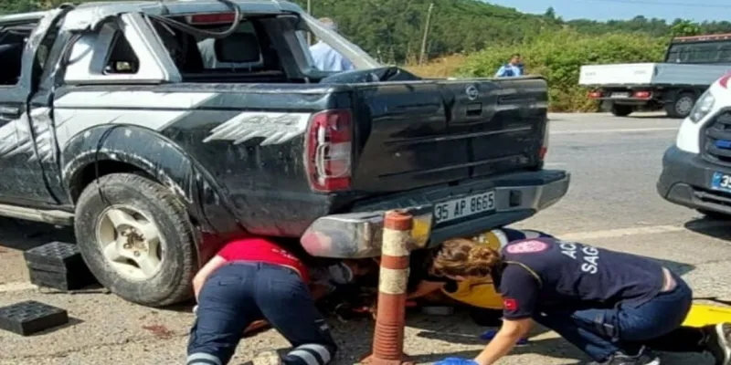 Kuşadası'nda Kamyonet Faciası: 1 Ölü, 2 Yaralı! Şok Detaylar