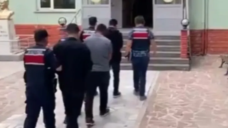 Son Dakika: FETÖ Operasyonu! 50 Hain Yakalandı! Şok Detaylar