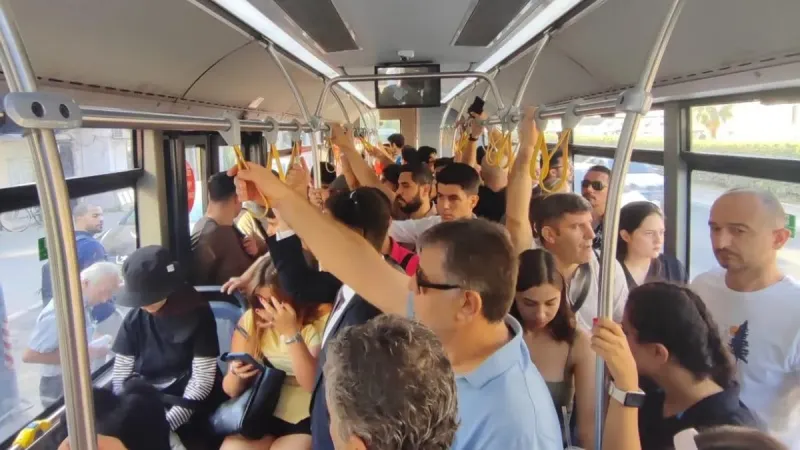 İZBAN Seferleri Neden Durdu? İzmir'de Büyük Kaos!