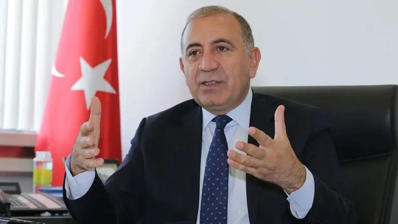 Gürsel Tekin'den Şok Hamle! CHP İl Binasına Ne Zaman Gidecek?