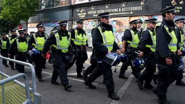 Notting Hill Karnavalı Başladı! Londra'da Şok Gözaltılar!