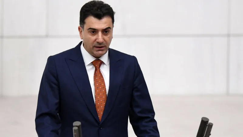 Kanal İstanbul Deprem Riski! CHP'den Bakan Kurum'a Kritik Sorular