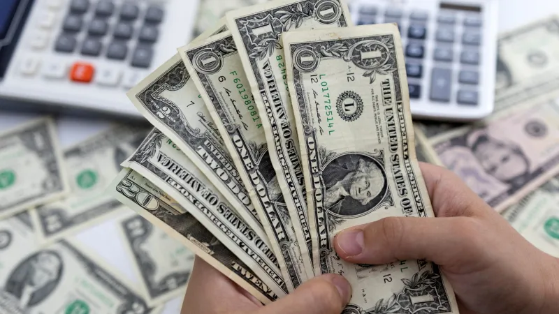 Dolar Rekor Kırdı! Haftanın Sonunda Dolar Ne Kadar Oldu?