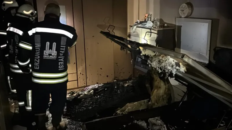 Erzurum'da Korkunç Yangın! 16 Kişi Dumandan Etkilendi