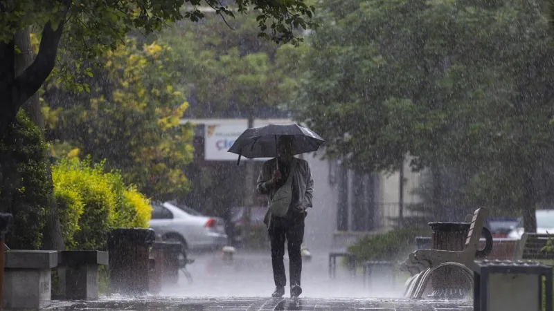 Ankara'da Alarm! Meteoroloji'den Şiddetli Sağanak Uyarısı!