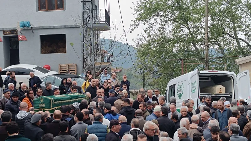 Rusya'da Ölen Dağcılar: Mehmet Kocaakça Antalya'da Defnedildi!