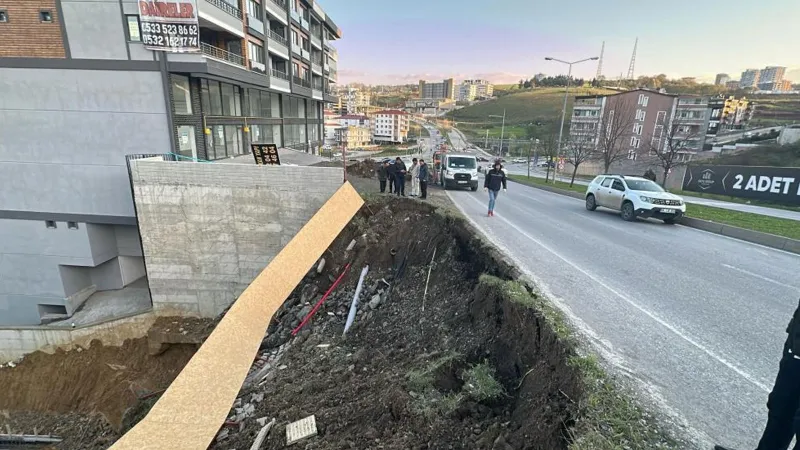 Samsun'da İnşaatta Korkunç Anlar! Toprak Kayması Alarmı!