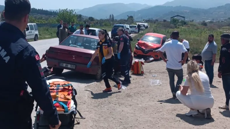 Turgutlu'da Feci Kaza! 1'i Çocuk 4 Yaralı, İşte Detaylar!