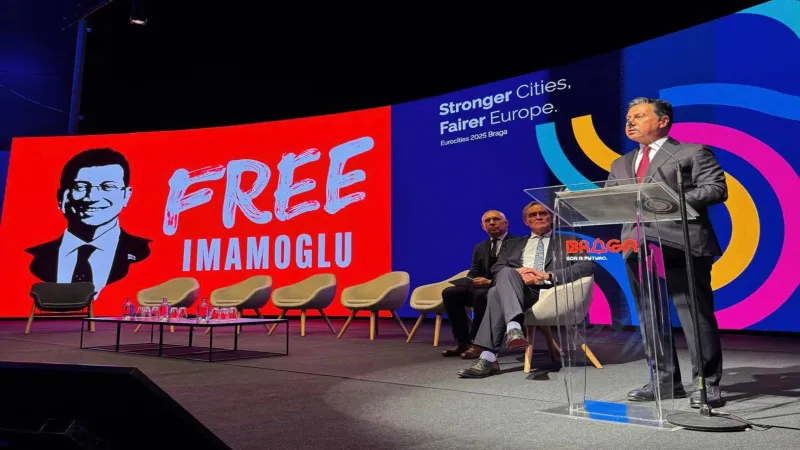 İmamoğlu'na Portekiz'den Demokrasi Ödülü! İşte O Anlar