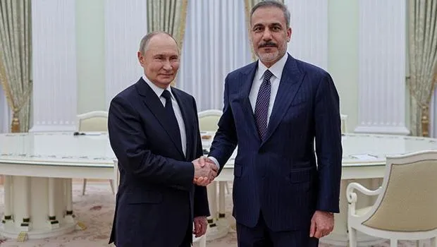 Son dakika... Bakan Fidan, Vladimir Putin ile görüşüyor