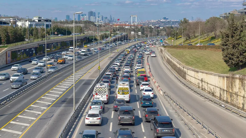 Servis Şoförleri Dikkat! Hız Sınırını Aşanlara Ağır Ceza Geliyor!