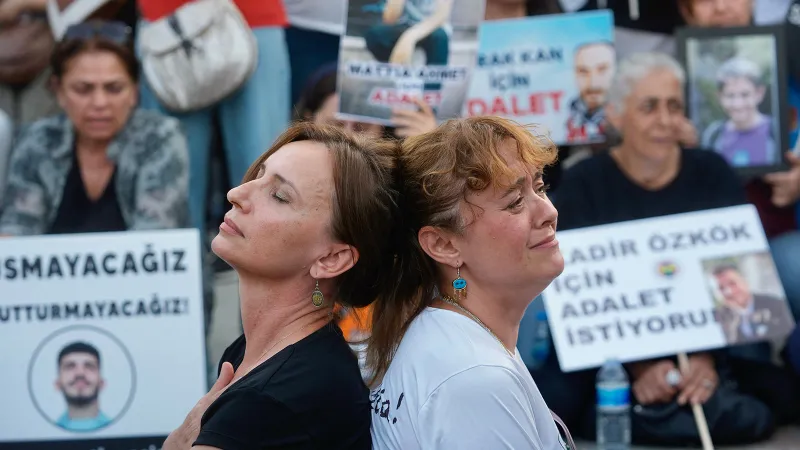 Yasemin Minguzzi'nin Adalet Feryadı! Anneler Meydanı Salladı